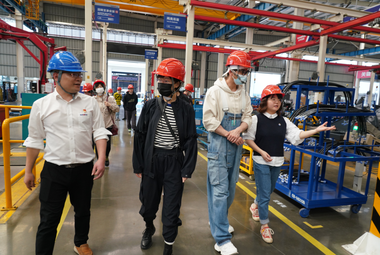 图集 | 坐等开播！黄金甲体育智能协拍电视剧《重中之重》杀青